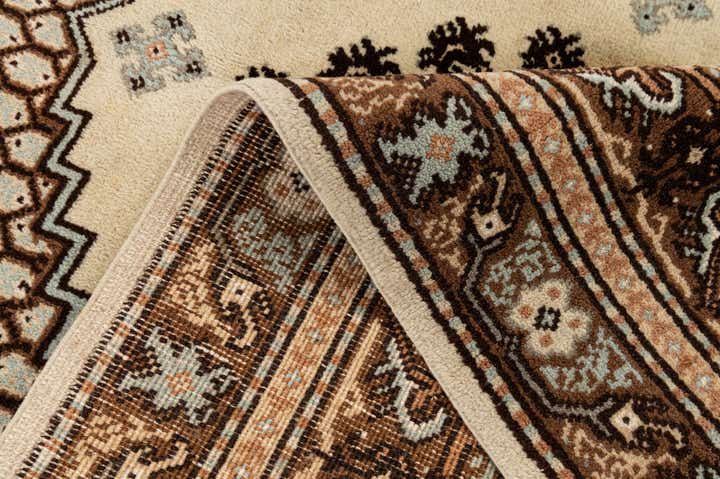 3' 11 x 5' 10 Hand Knotted Anatolian Wool Rug