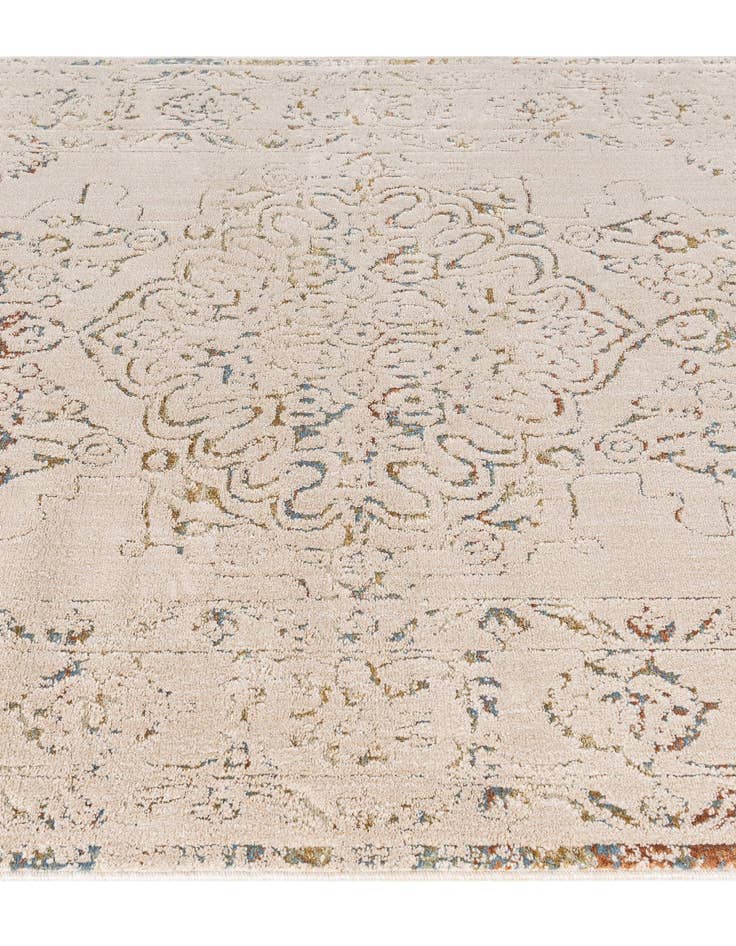 Detail image of 5' 2 x 7' 3 Aria Rug