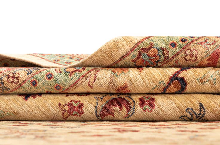 Detail image of 6' 10 x 9' 9 Ariana Ziegler Wool Rug