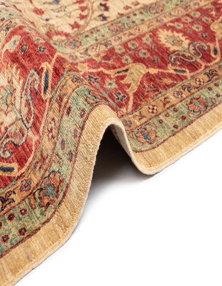 Detail image of 6' 10 x 9' 9 Ariana Ziegler Wool Rug