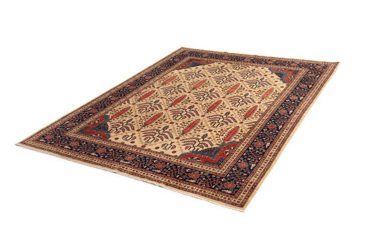 Detail image of 6' 6 x 8' 7 Ariana Ziegler Wool Rug