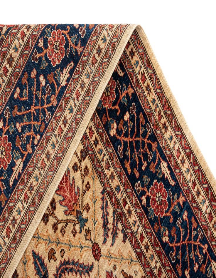 Detail image of 6' 6 x 8' 7 Ariana Ziegler Wool Rug