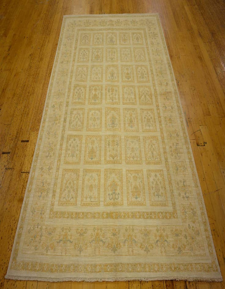 Detail image of 5' 7 x 8' 3  Hand Knotted Ariana Ziegler Oriental Rug