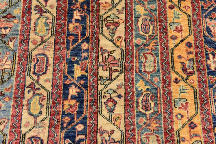 Detail image of 5' x 6' 5 Hand Knotted Ariana Ziegler Rug