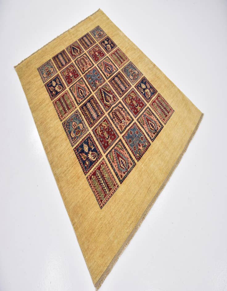 Detail image of 5' 4 x 6' 9 Hand Knotted Ariana Ziegler Rug