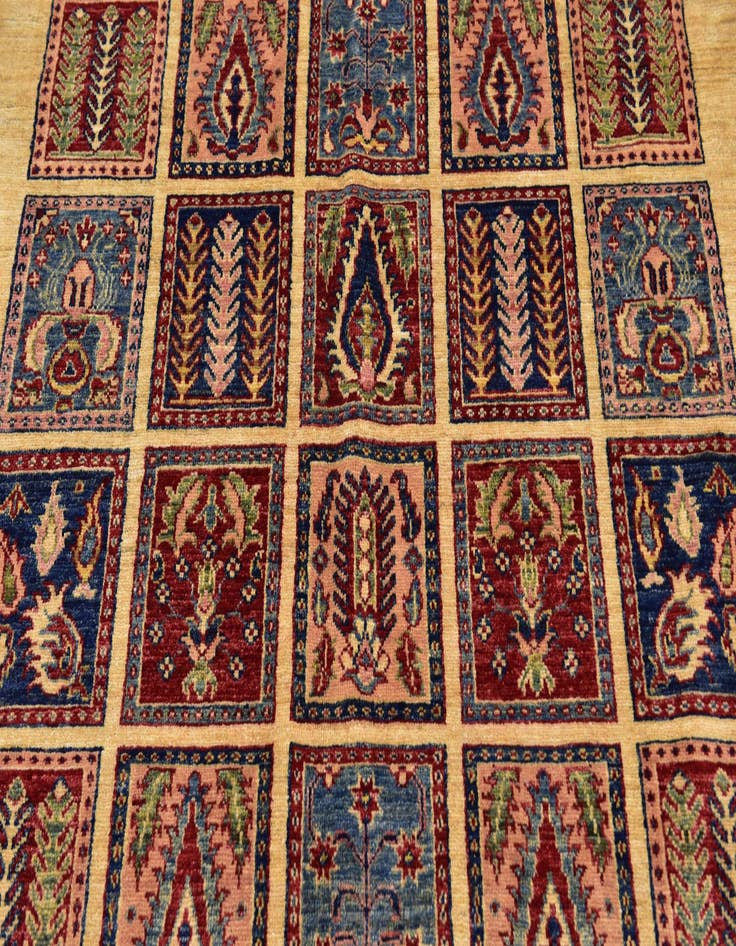 Detail image of 5' 4 x 6' 9 Hand Knotted Ariana Ziegler Rug