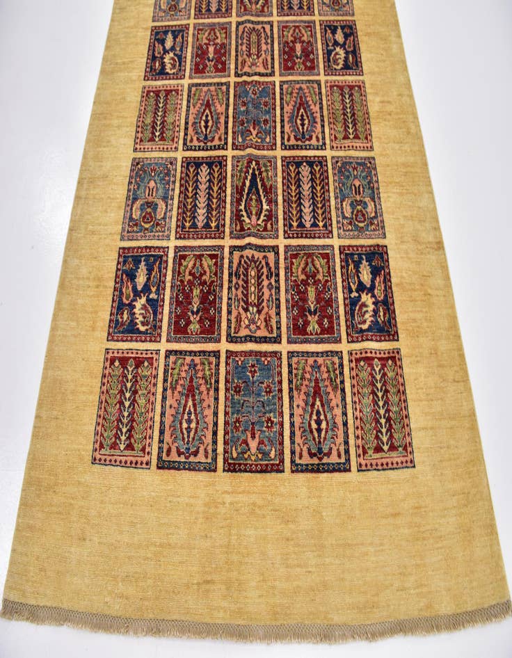 Detail image of 5' 4 x 6' 9 Hand Knotted Ariana Ziegler Rug