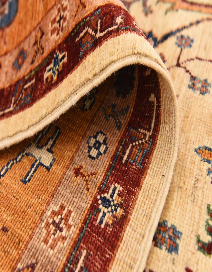 Detail image of 6' 9 x 9' 9  Hand Knotted Ariana Ziegler Rug