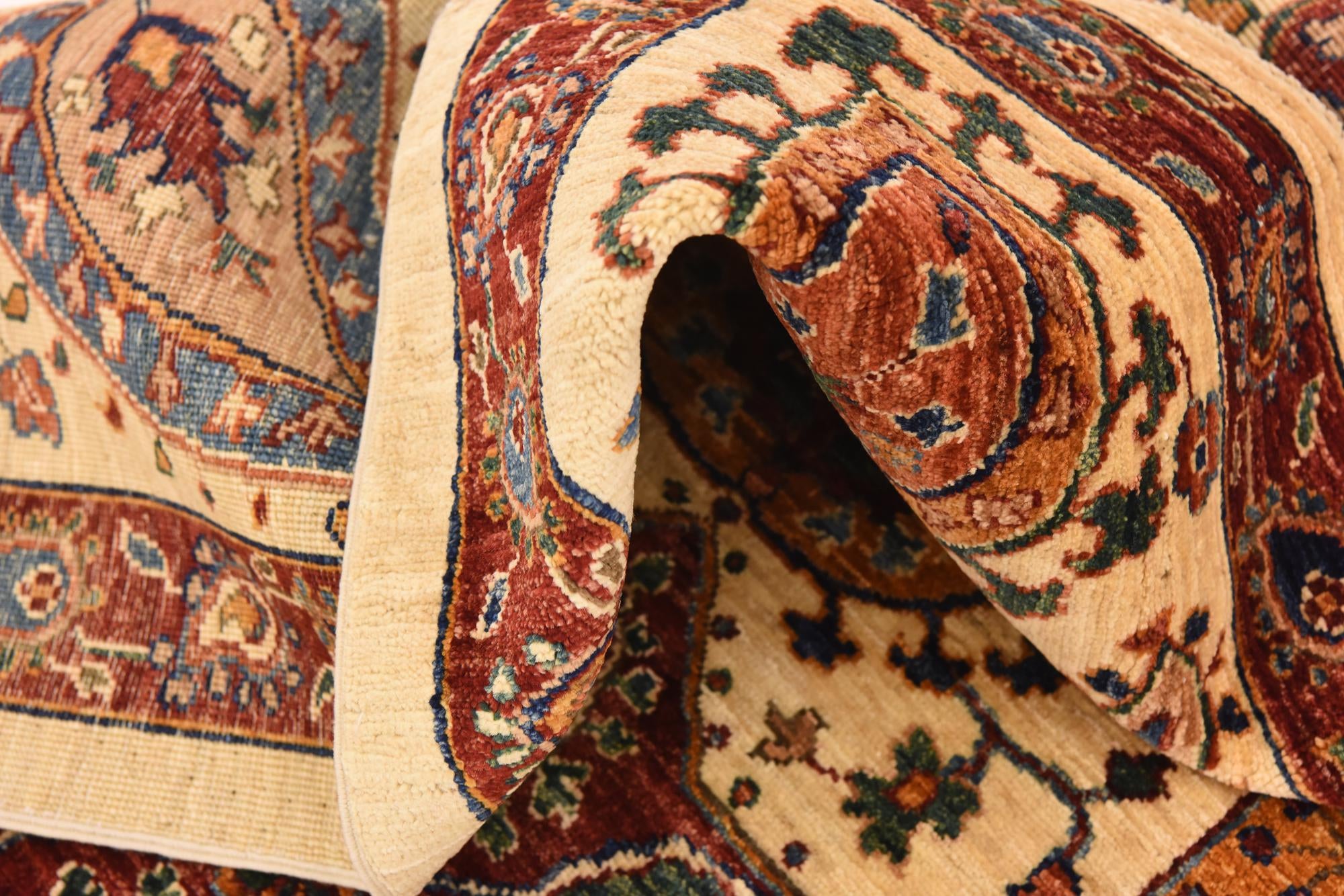 4' 11 x 6' 5 Hand Knotted Ariana Ziegler Rug