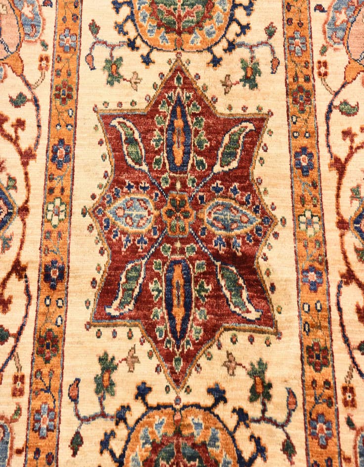 Detail image of 4' 11 x 6' 5  Hand Knotted Ariana Ziegler Rug