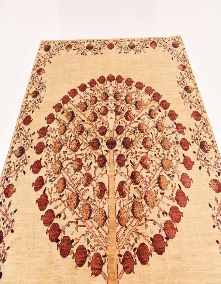 Detail image of 6' 4 x 9' 5 Hand Knotted Ariana Ziegler Wool Rug