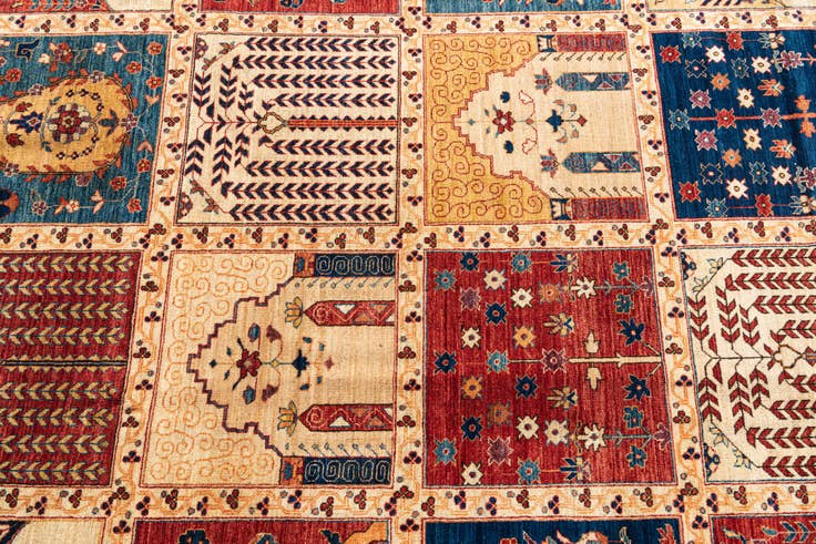 Detail image of 8' 3 x 9' 8 Hand Knotted Ariana Ziegler Oriental Rug