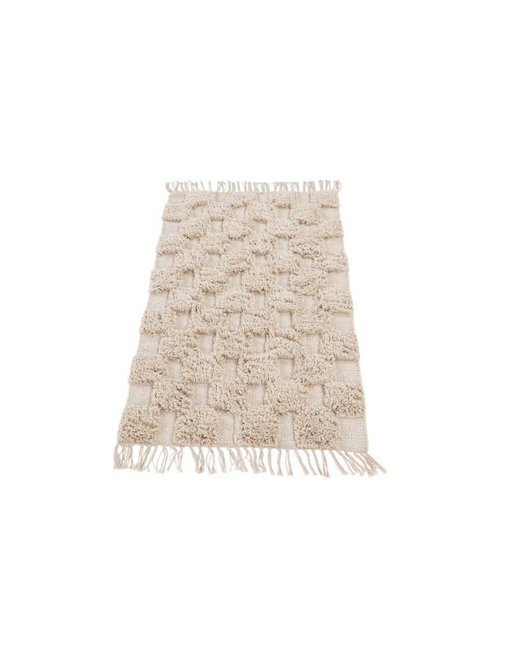 Detail image of 2' x 3' 2 Hand Woven Arizona Wool Rug