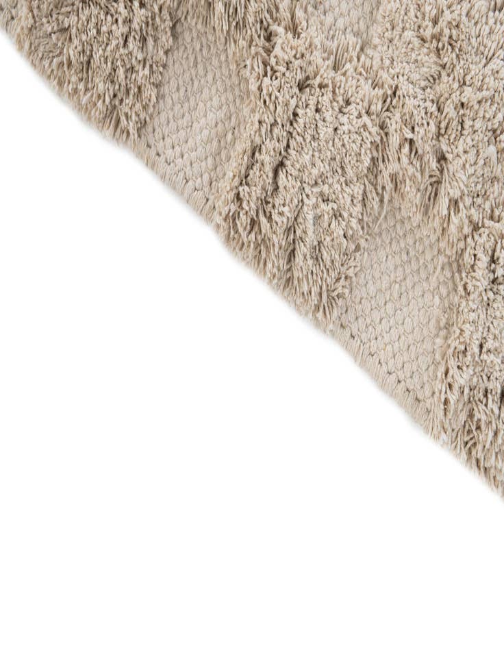 Detail image of 2' x 3' 2 Hand Woven Arizona Wool Rug