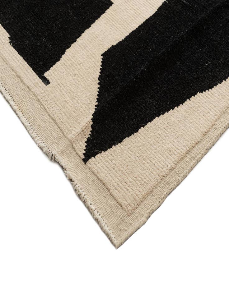 Detail image of 9' x 12' 7  Hand Knotted Beni Marok Rug