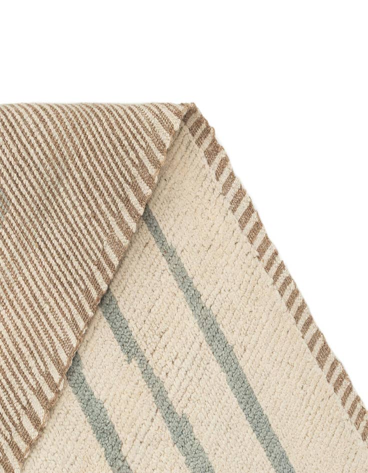 Detail image of 8' 2 x 10'  Hand Knotted Beni Marok Rug