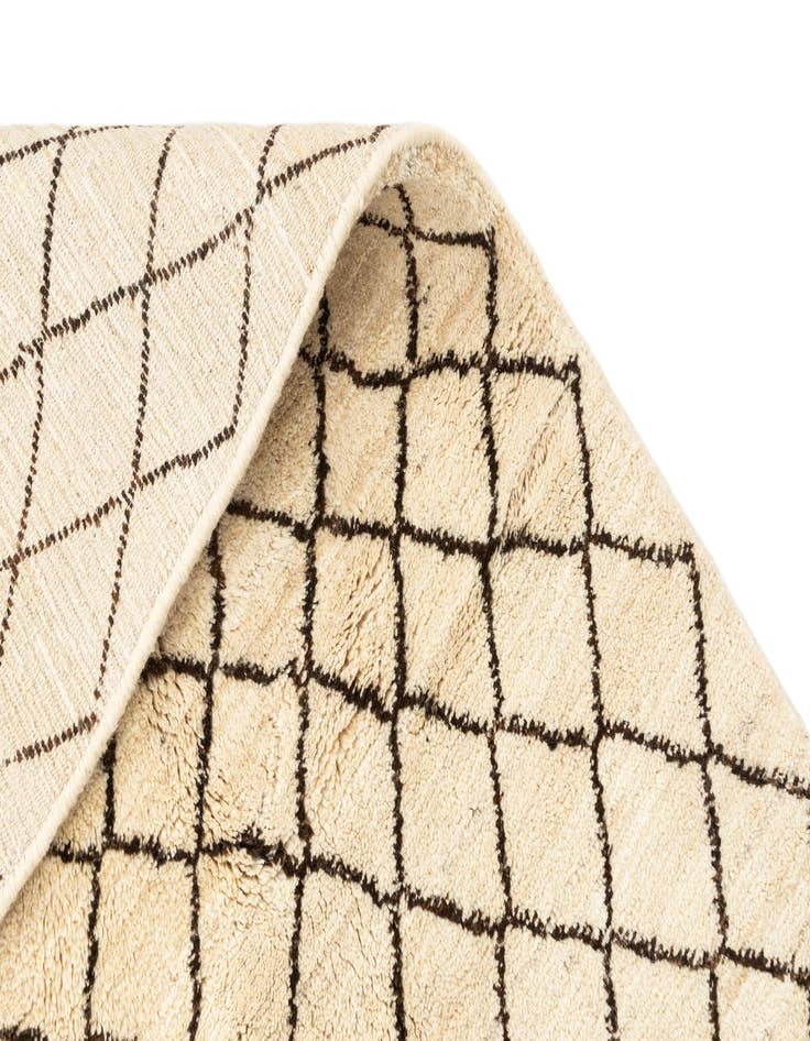 Detail image of 4' 7 x 7' 2 Beni Marok Rug