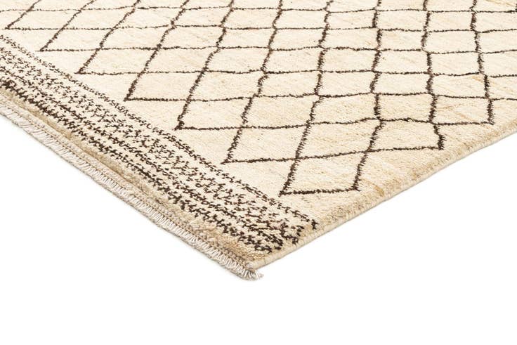 Detail image of 4' 7 x 7' 2 Beni Marok Rug