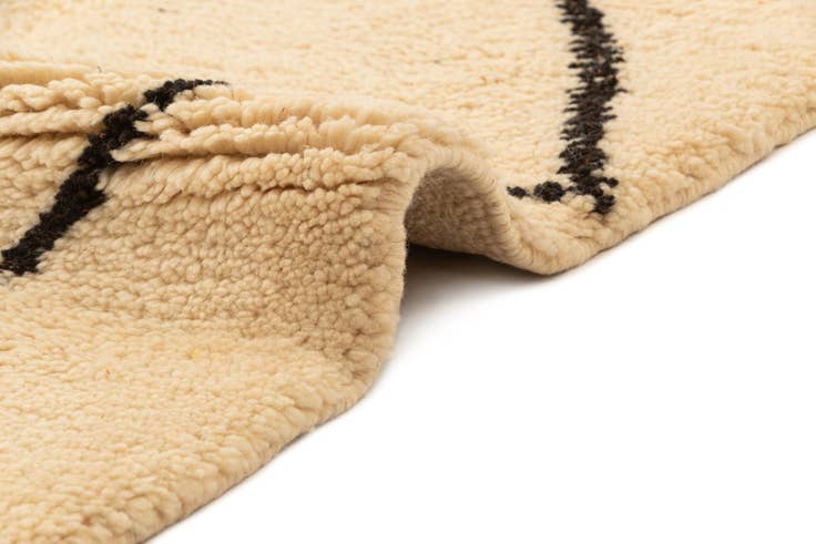 Detail image of 6' 3 x 8' 10 Berber Rug