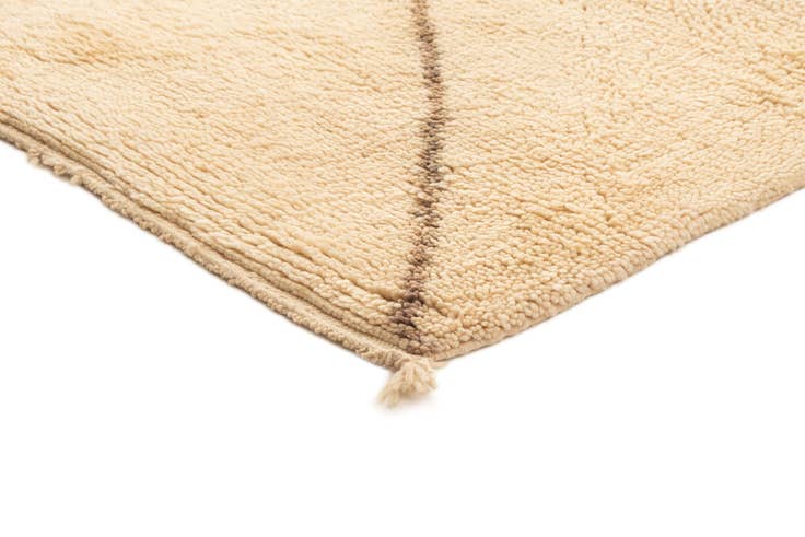 Detail image of 6' 9 x 9' 6 Berber Rug