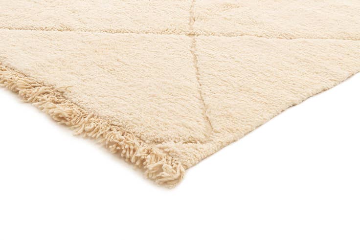 Detail image of 6' 6 x 9' 6 Berber Rug