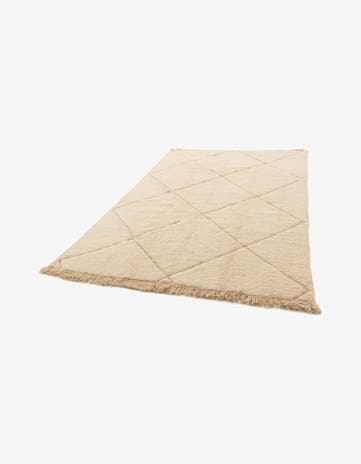 6' 6 x 9' 6 Berber Rug