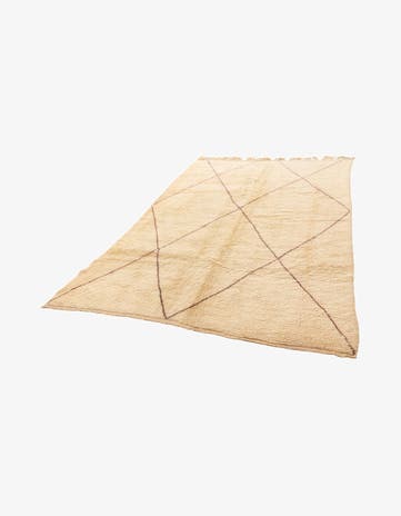 6' 6 x 9' 6 Berber Rug