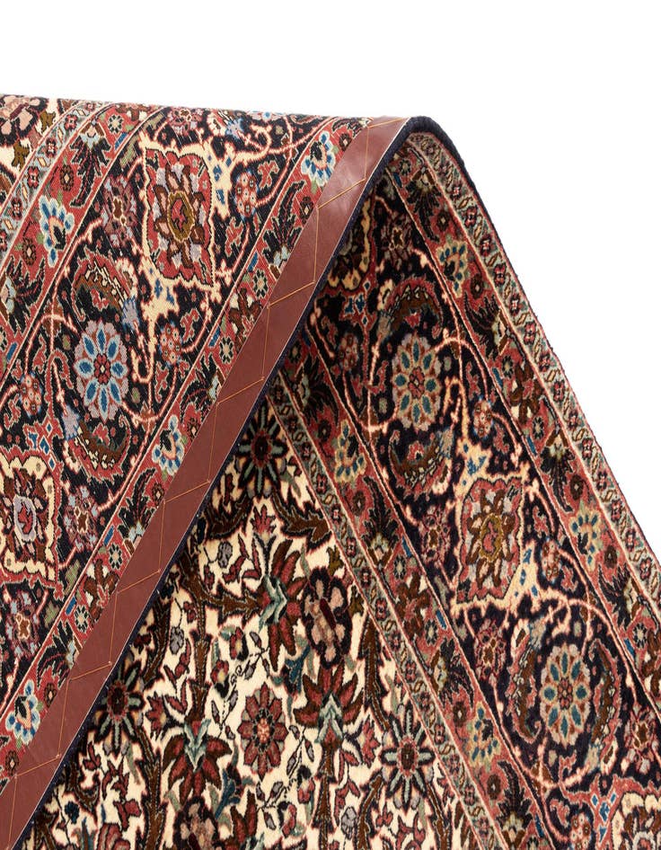 Detail image of 8' 4 x 11' 3 Bidjar Wool Rug