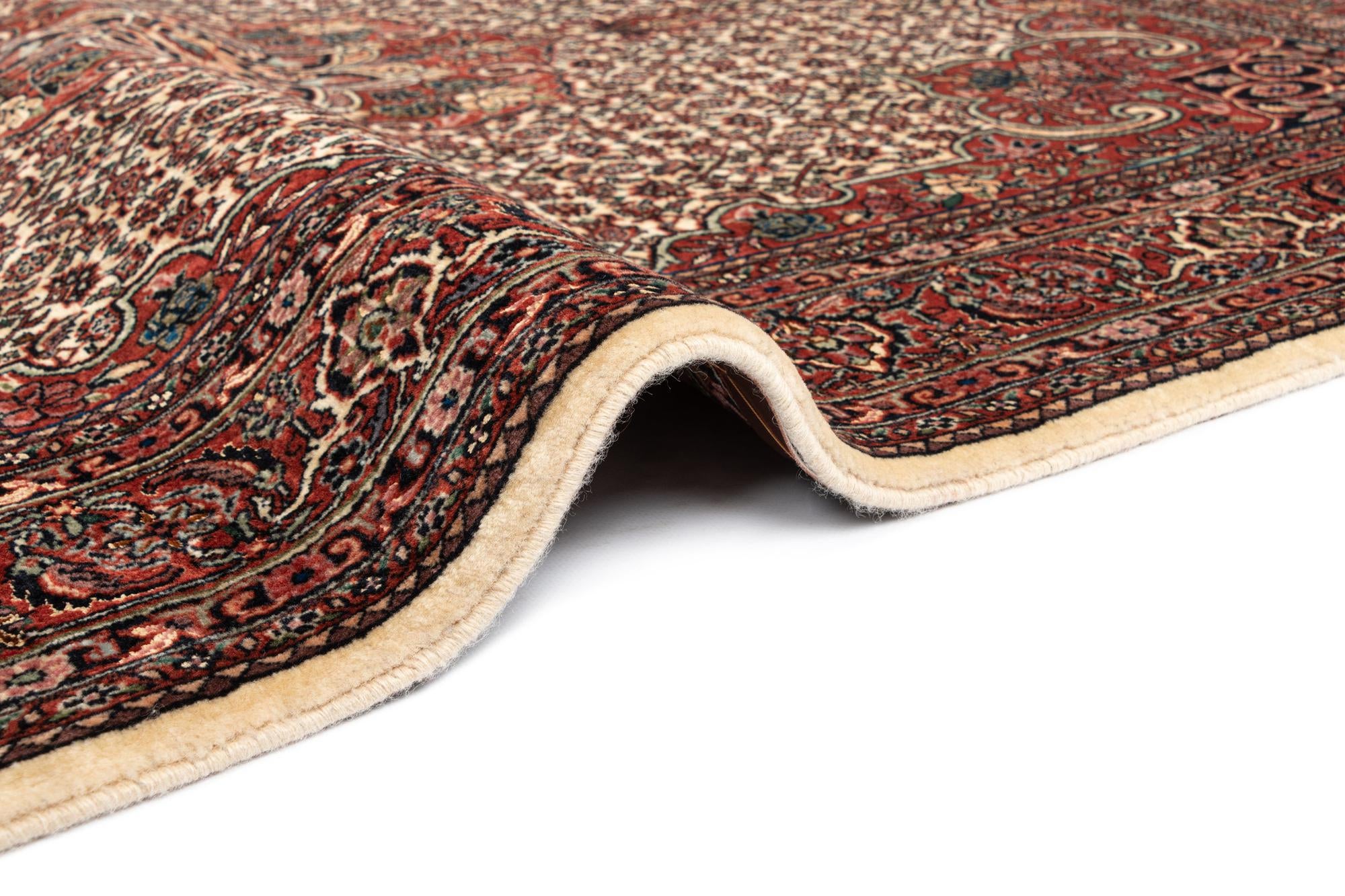 4' 11 x 6' 6 Bidjar Rug