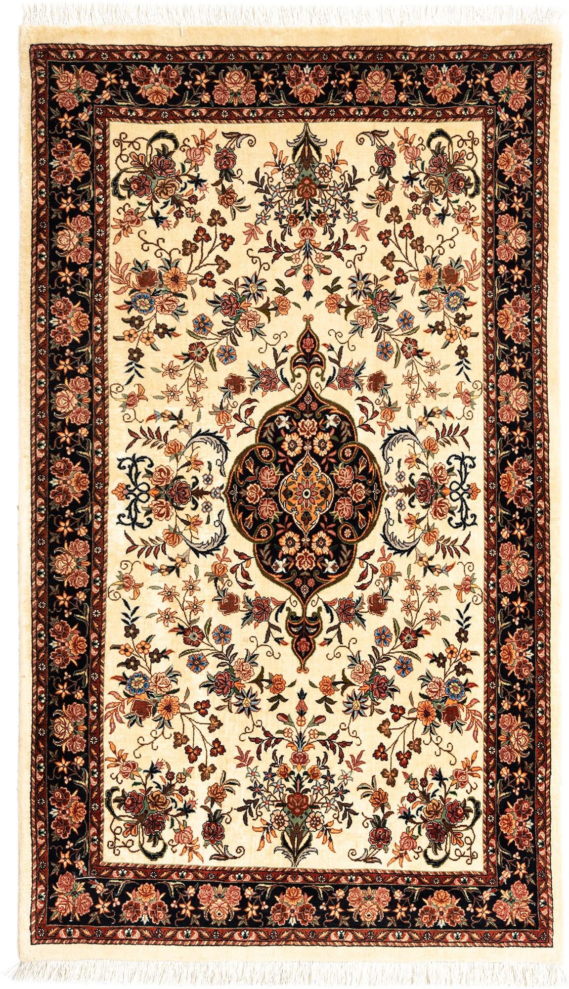 3' 9 x 6' 4 Bidjar Wool Rug