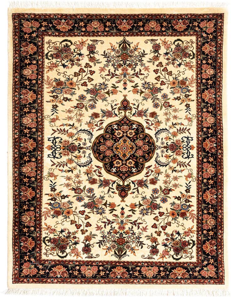 Detail image of 3' 9 x 6' 4 Bidjar Wool Rug