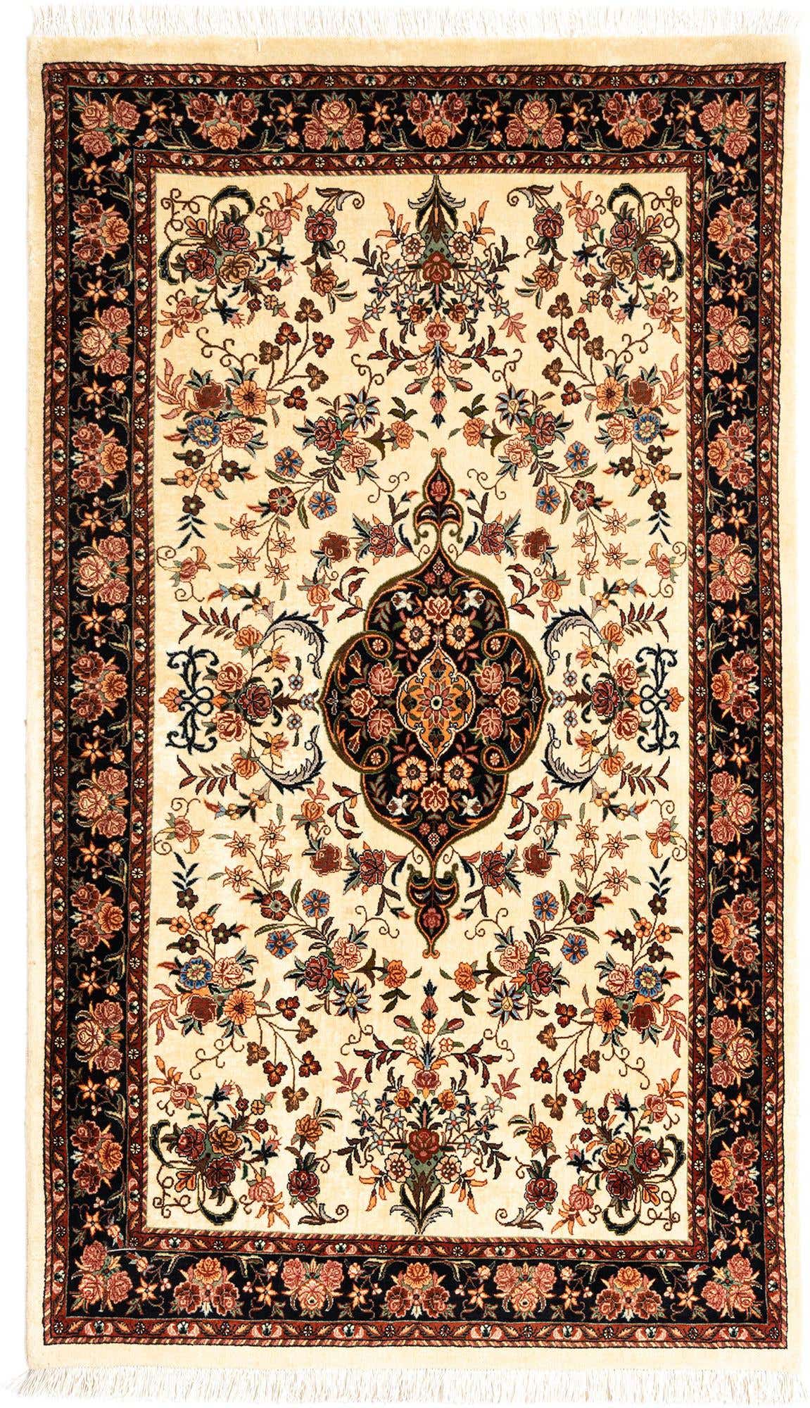 3' 9 x 6' 4 Bidjar Wool Rug