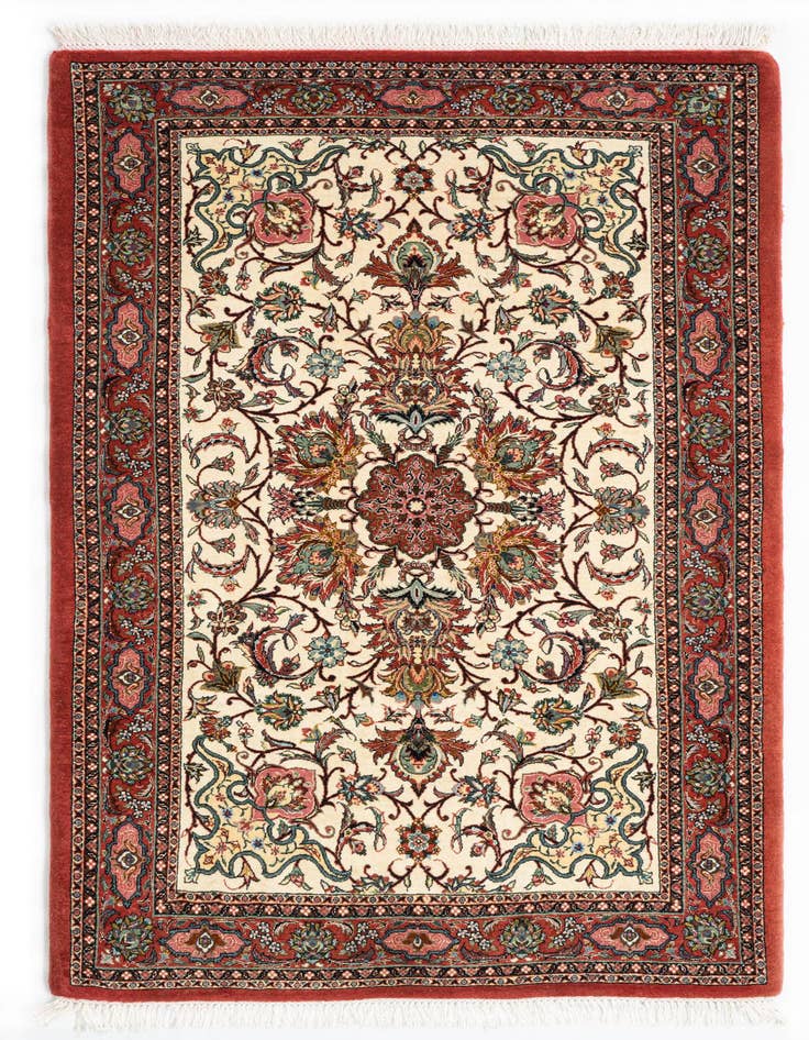 Detail image of 3' 10 x 6' 4 Bidjar Wool Rug