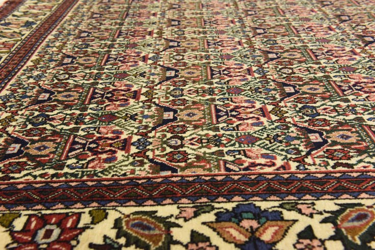 Detail image of 5' 2 x 6' 8 Hand Knotted Bidjar Persian Rug