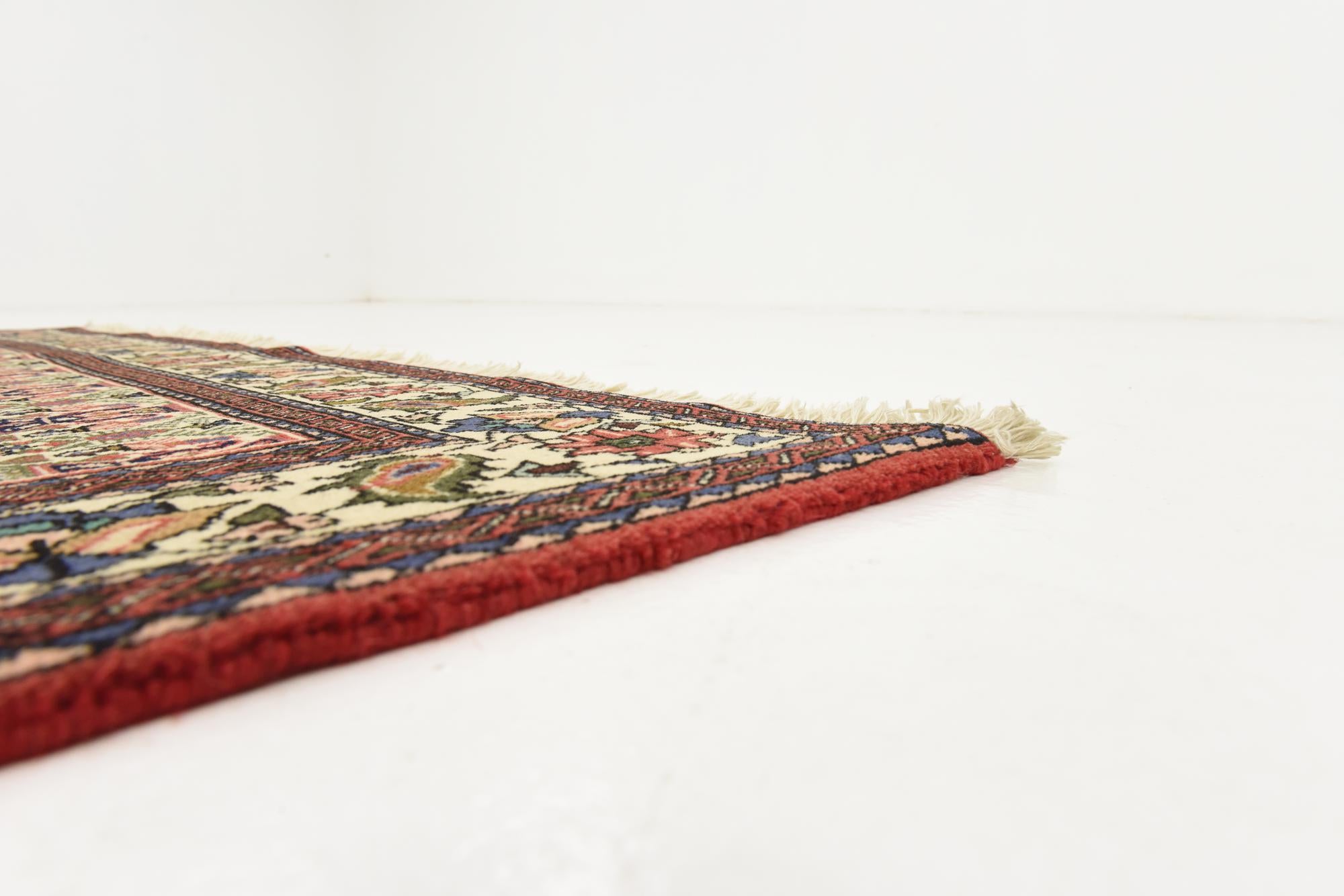 5' 2 x 6' 8 Hand Knotted Bidjar Persian Rug