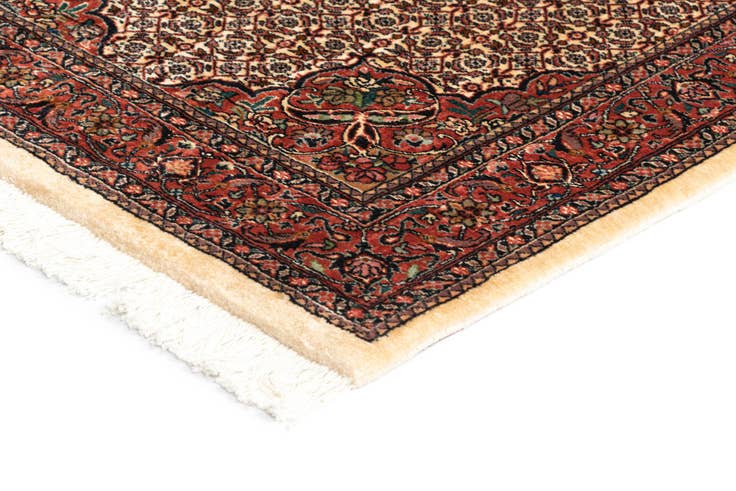 Detail image of 3' 2 x 5' 5 Bidjar With Silk Rug