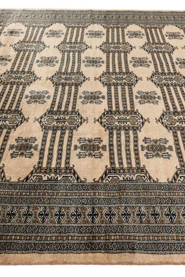 Detail image of 7' 4 x 9' 9 Hand Knotted Bokhara Oriental Wool Rug