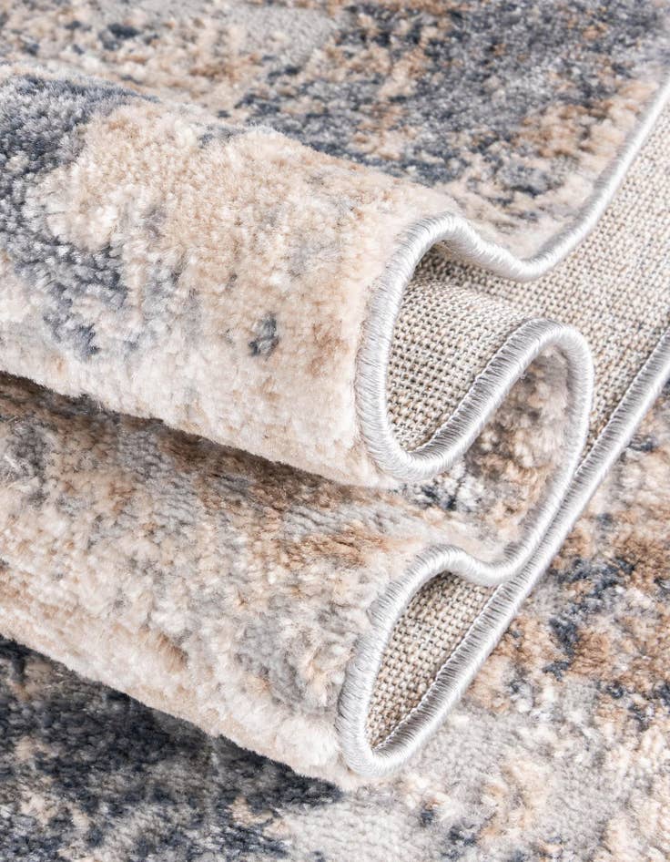 Detail image of 4' x 6' Caspian Rug