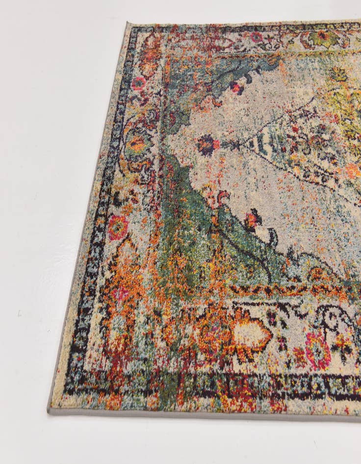Detail image of 5' 3 x 7' 6 Charlestown Rug