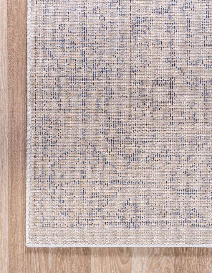 7' x 10' Charlotte Rug