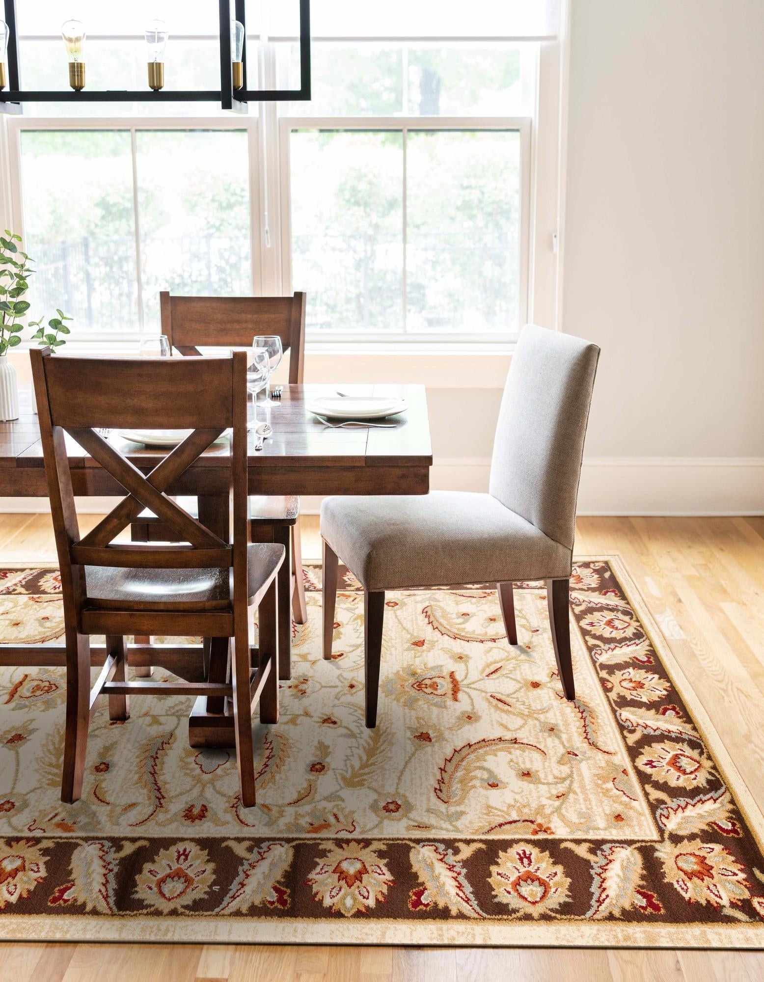3' 3 x 5' 3 Classic Agra Rug