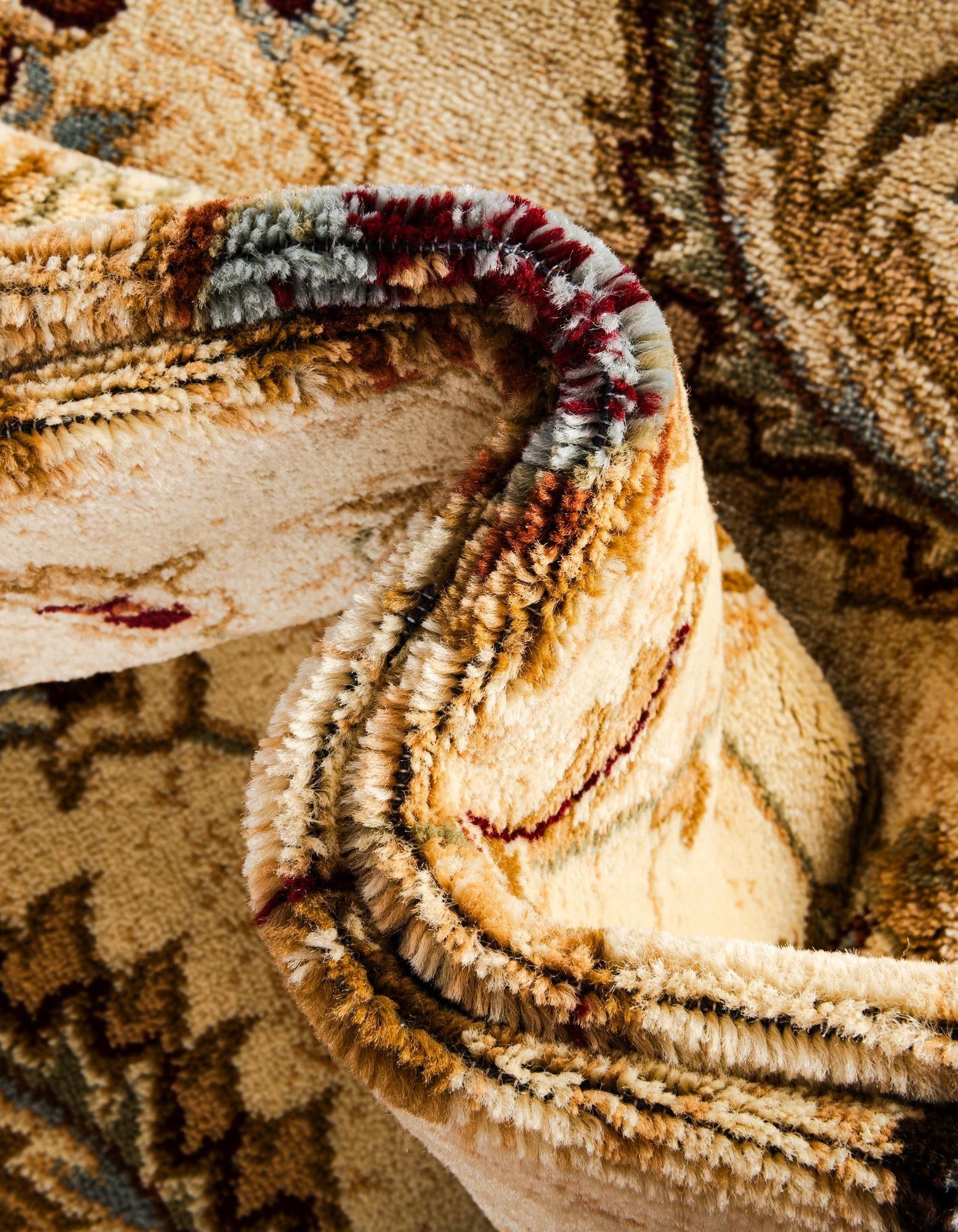 3' 3 x 5' 3 Classic Agra Rug