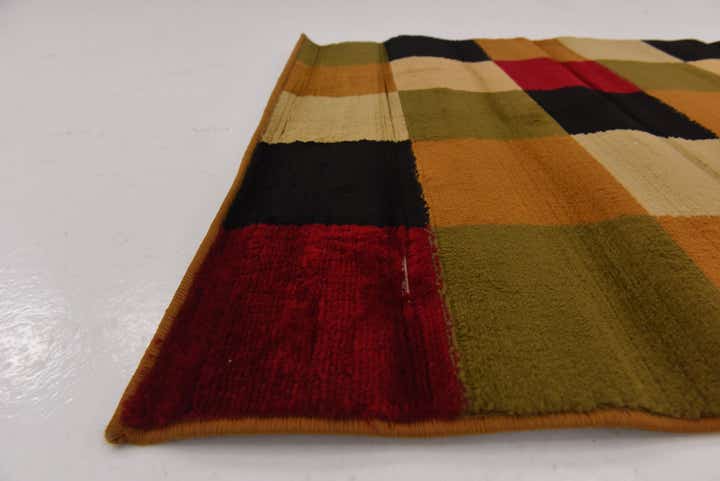 3' 3 x 4' 7 Coffee Shop Rug