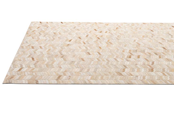 Detail image of 5' 9 x 7' 9 Cowhide - Patchwork Rug