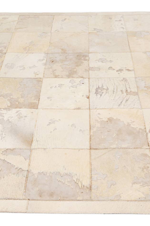 Detail image of 5' 2 x 7' 11 Cowhide - Patchwork Rug