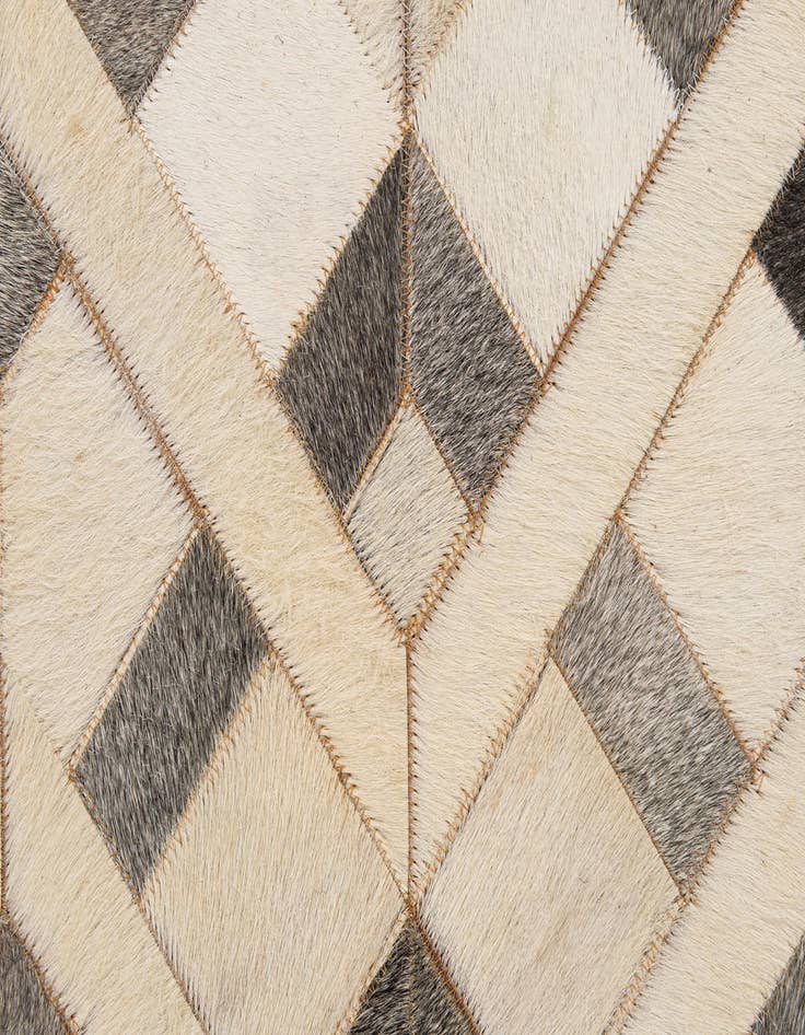 Detail image of 5' 3 x 8' 4 Cowhide - Patchwork Rug