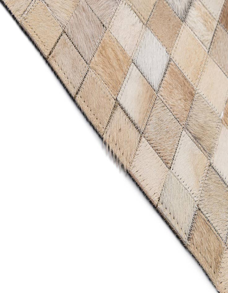 Detail image of 5' 1 x 8' 1 Cowhide - Patchwork Rug