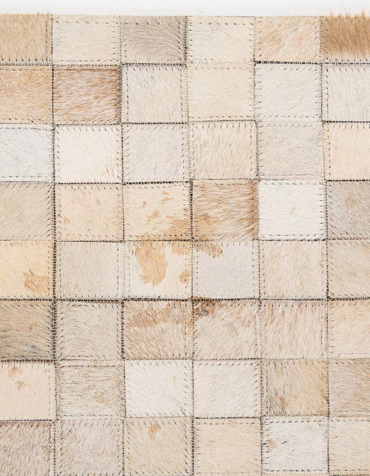 Detail image of 5' 1 x 8' 1 Cowhide - Patchwork Rug