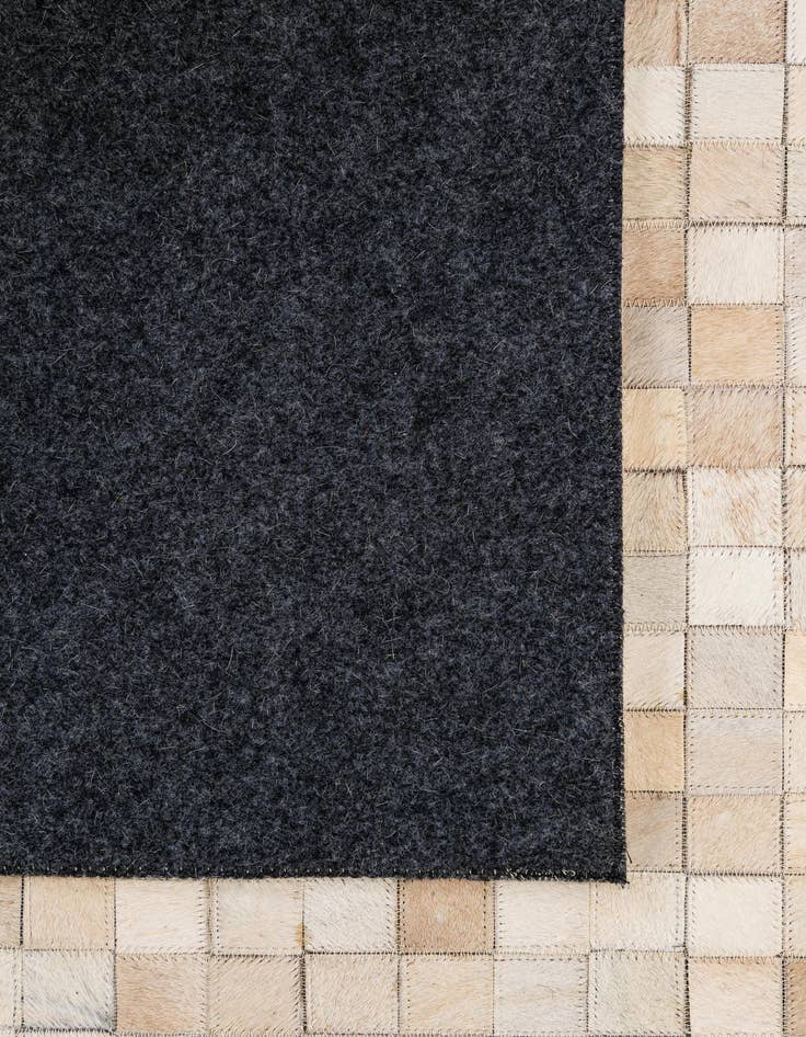 Detail image of 5' 1 x 8' 1 Cowhide - Patchwork Rug