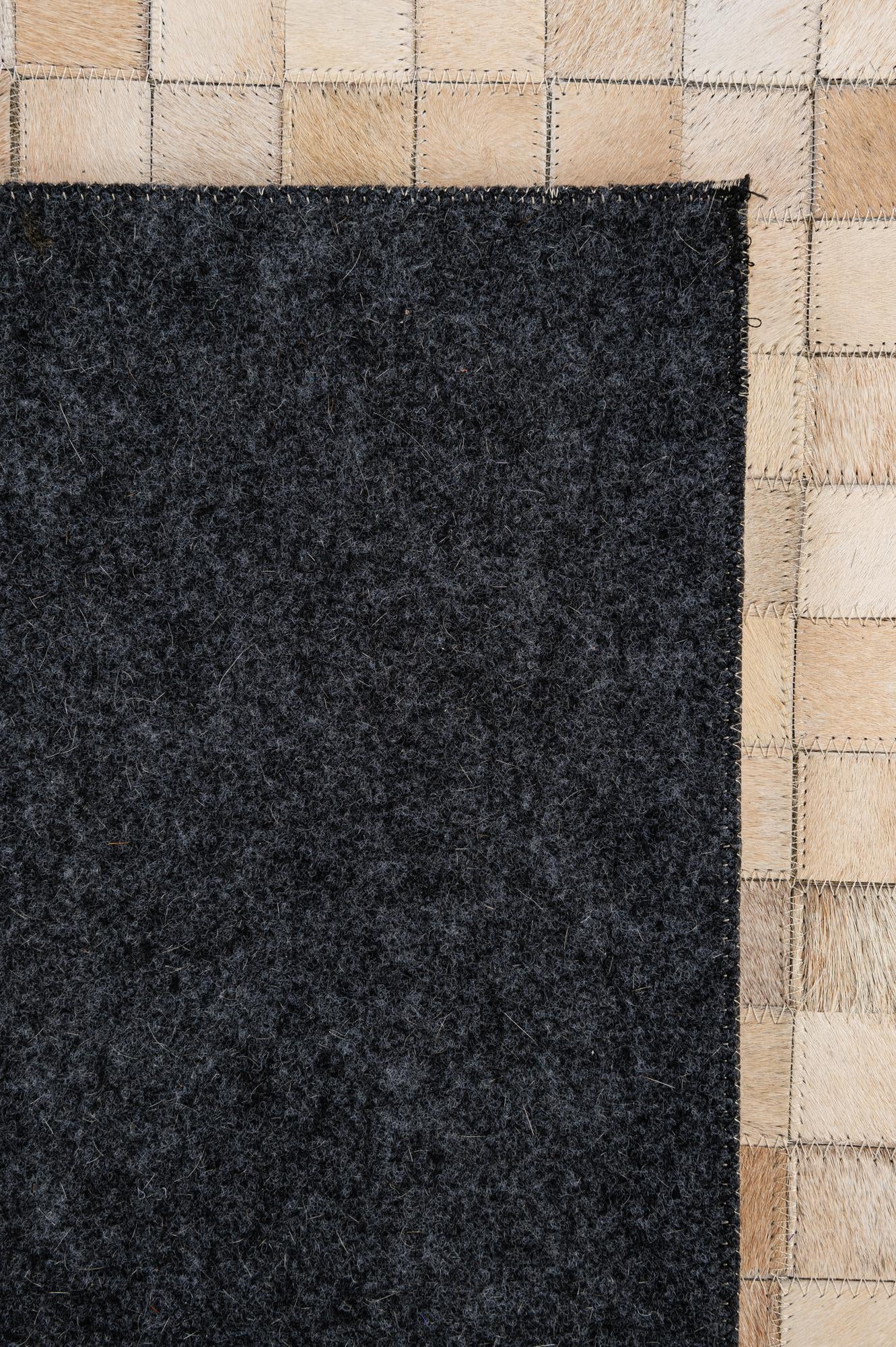 5' 1 x 8' Cowhide - Patchwork Rug